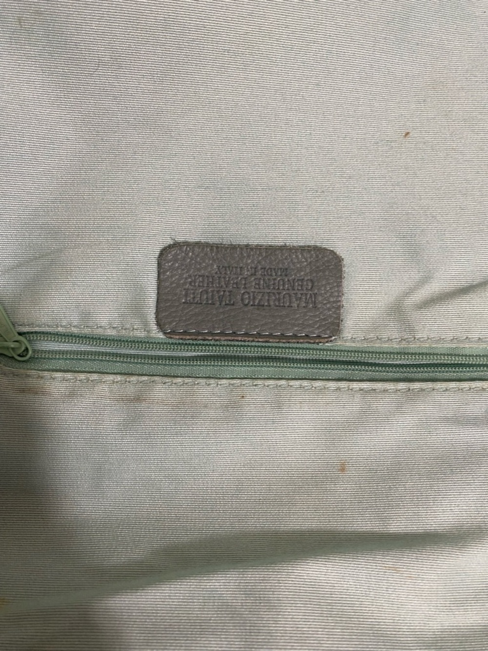 Maurizio Taiuti Sage Green Leather Crossbody Tote - Picture 5 of 15